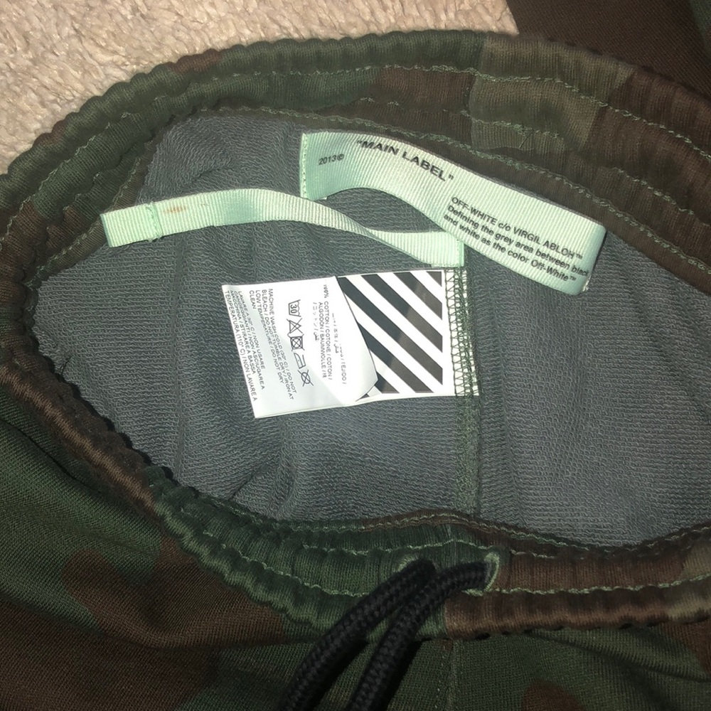 OFF-WHITE - Picture 4 of 5
